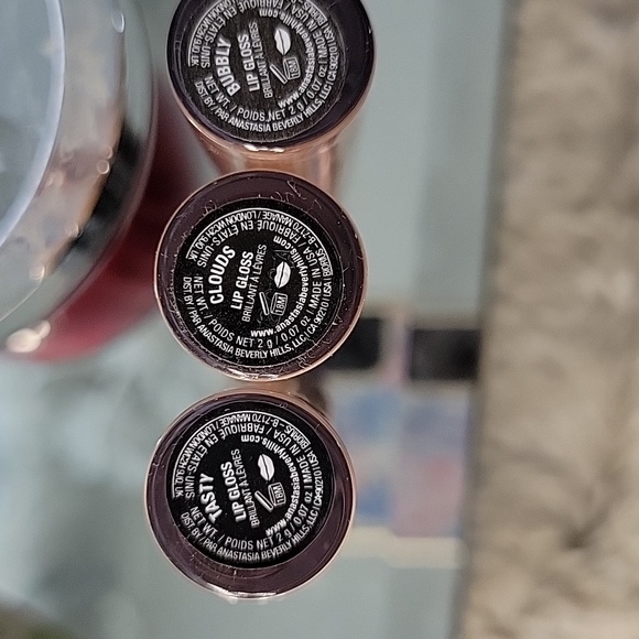 Three Anastasia lip glosses - Picture 2 of 3